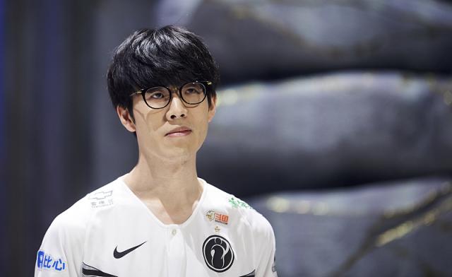 亚洲杯男篮小组赛战火重燃